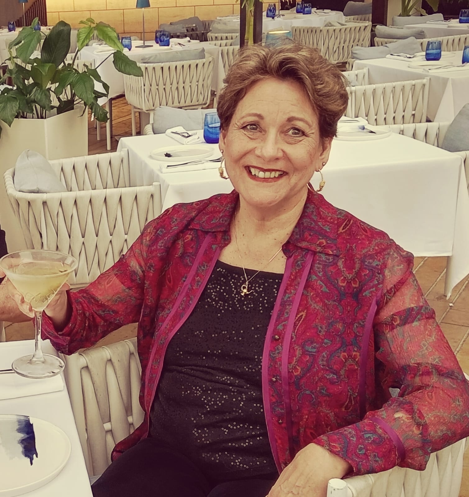 Elizabeth Worley - Author Portrait